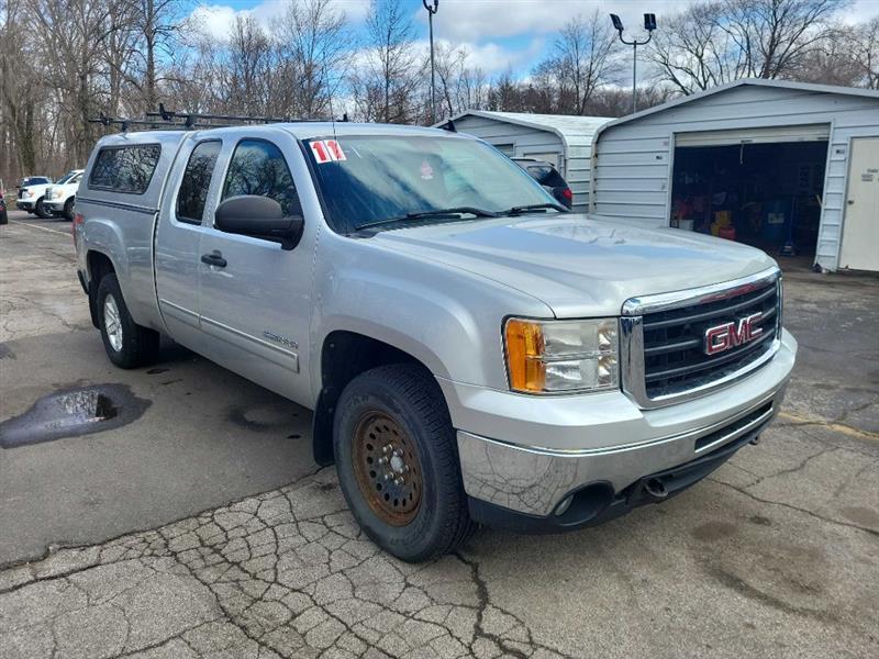 GMC Sierra 1500 SLE Ext. Cab 4WD 2011
