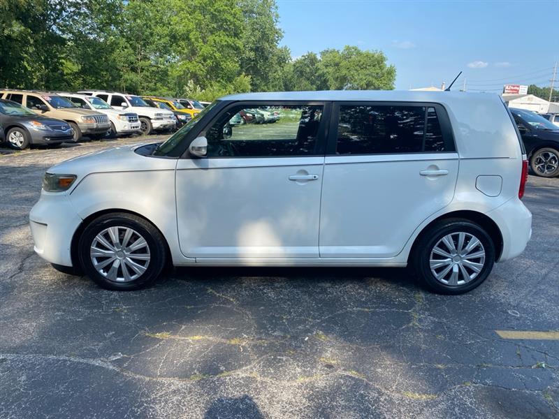 Scion xB Wagon 2008