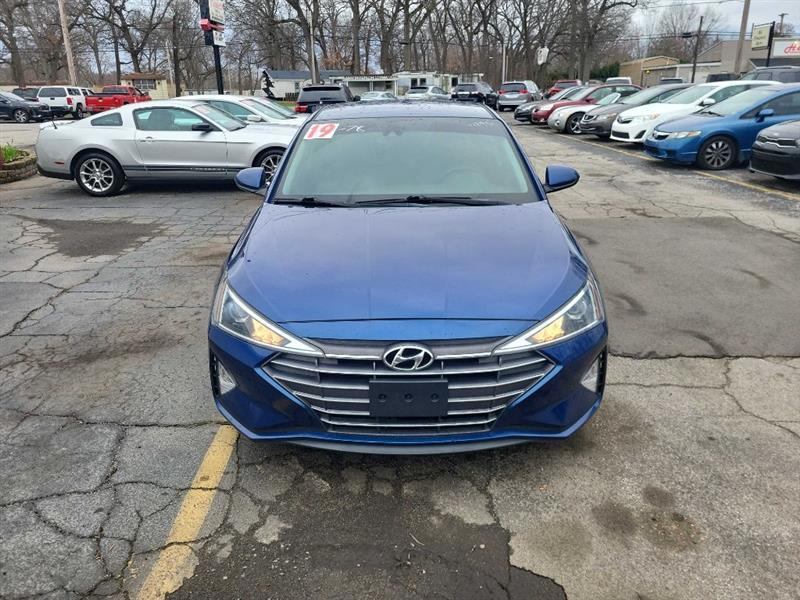 Hyundai Elantra Limited 2019