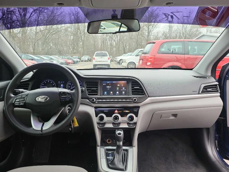 Hyundai Elantra Limited 2019