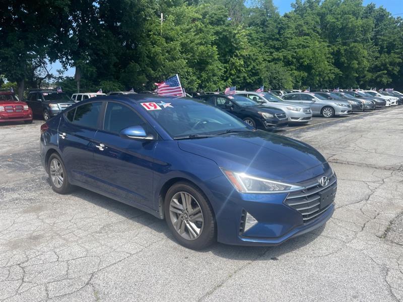 Hyundai Elantra Limited 2019