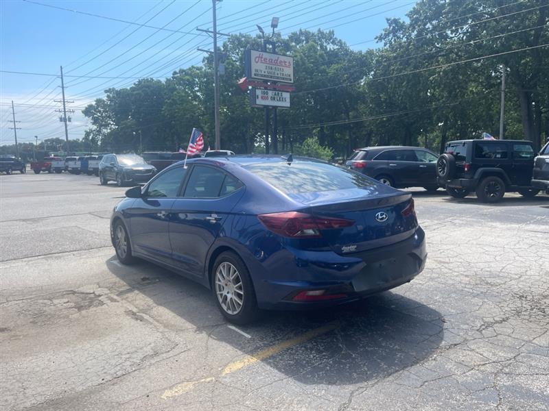 Hyundai Elantra Limited 2019