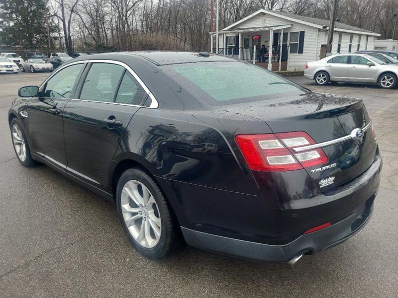 Ford Taurus SEL FWD 2013