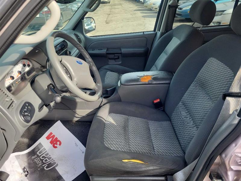 Ford Explorer Sport Trac Adrenalin 4WD 2004
