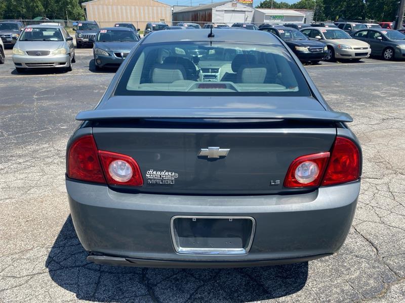 Chevrolet Malibu LS 2008