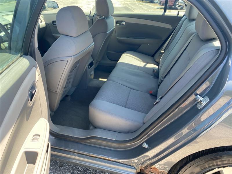 Chevrolet Malibu LS 2008