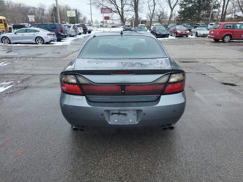 Pontiac Bonneville GXP 2005