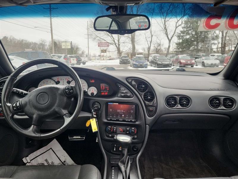 Pontiac Bonneville GXP 2005