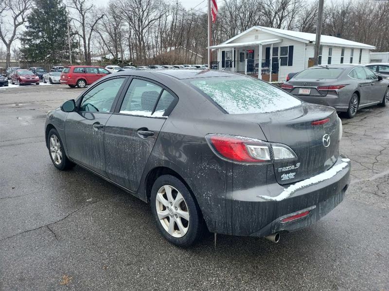 Mazda MAZDA3 i SV 4-Door 2010