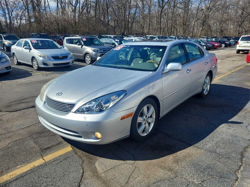2005 Lexus ES 330 Sedan