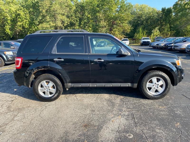 Ford Escape XLT 4WD 2012