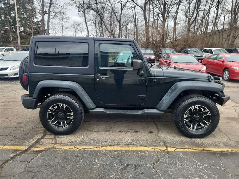 Jeep Wrangler Sport 4WD 2012