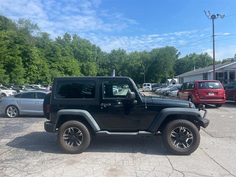 Jeep Wrangler Sport 4WD 2012