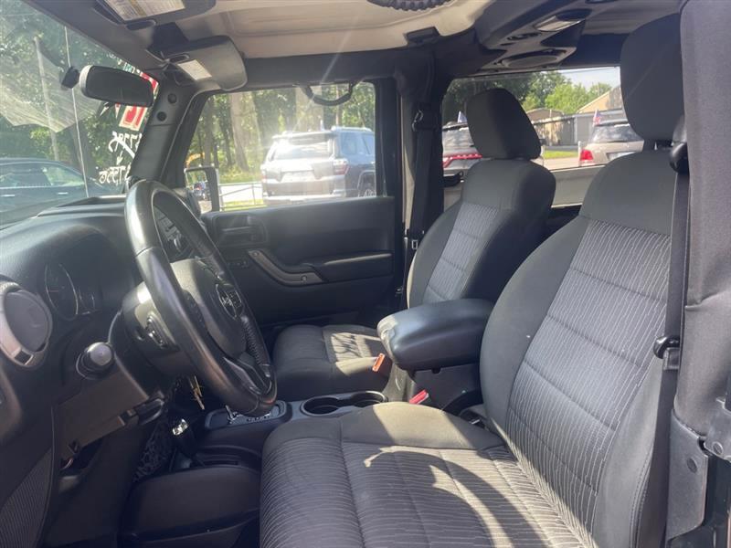 Jeep Wrangler Sport 4WD 2012