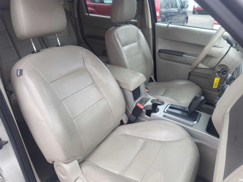 Ford Escape XLT 2WD V6 2008