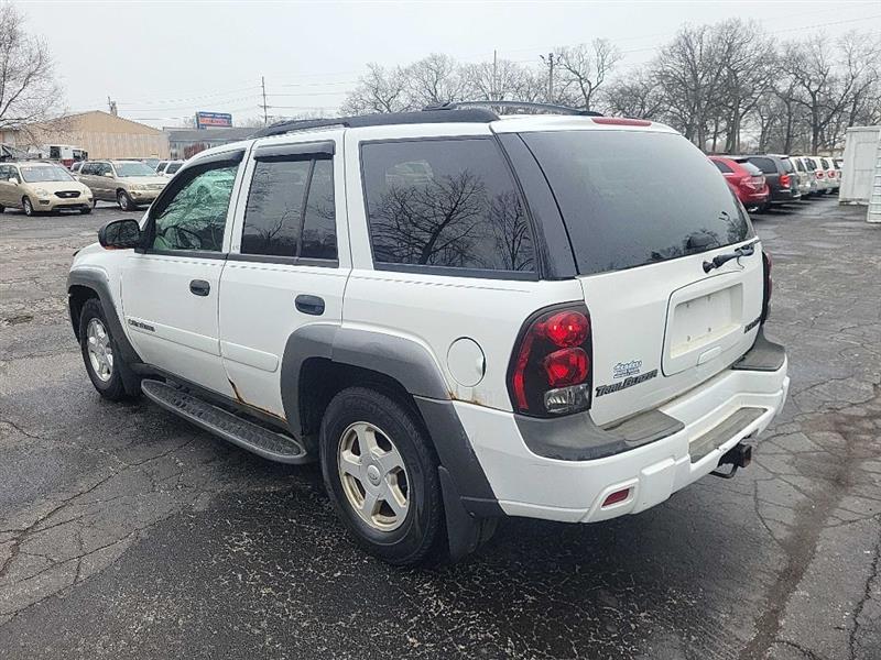 Chevrolet TrailBlazer LS 4WD 2002