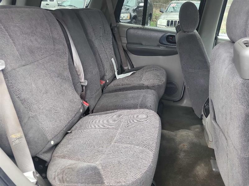 Chevrolet TrailBlazer LS 4WD 2002