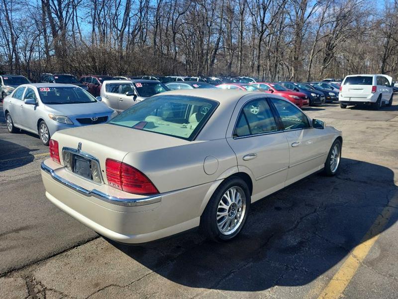 Lincoln LS V8 Base 2002