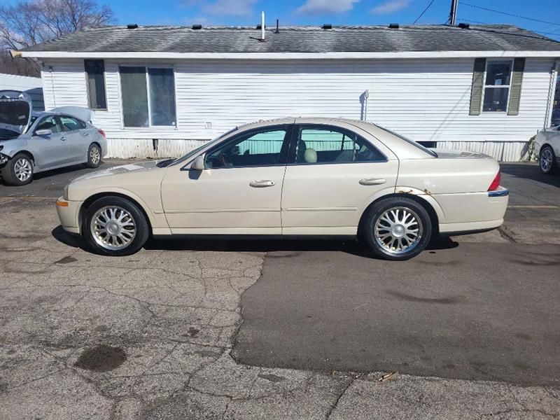 Lincoln LS V8 Base 2002