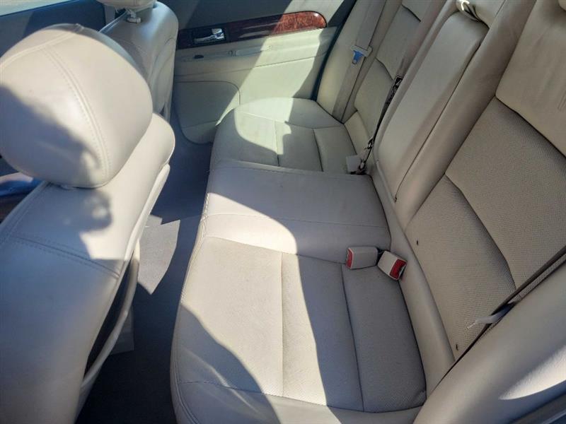 Lincoln LS V8 Base 2002