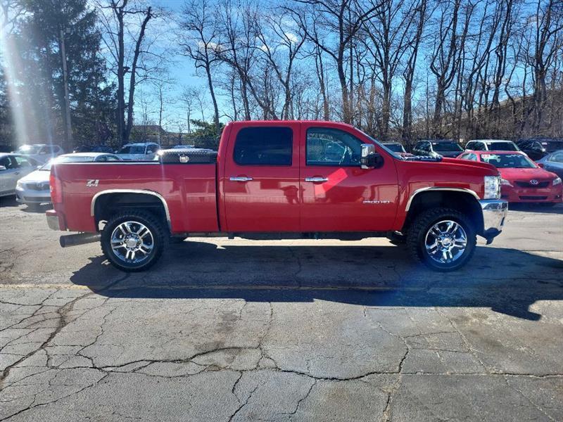 2013 Chevrolet Silverado 2500HD LTZ Crew Cab 4WD