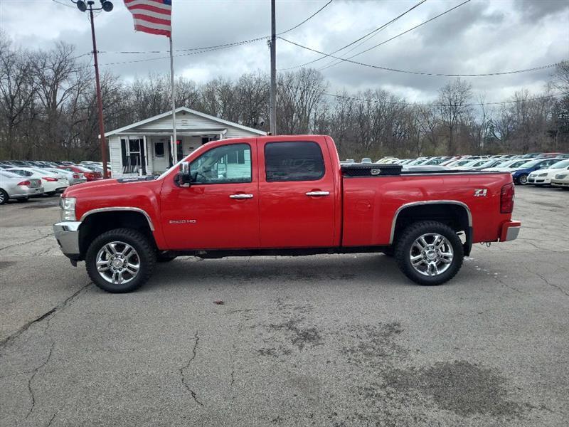 Chevrolet Silverado 2500HD LTZ Crew Cab 4WD 2013