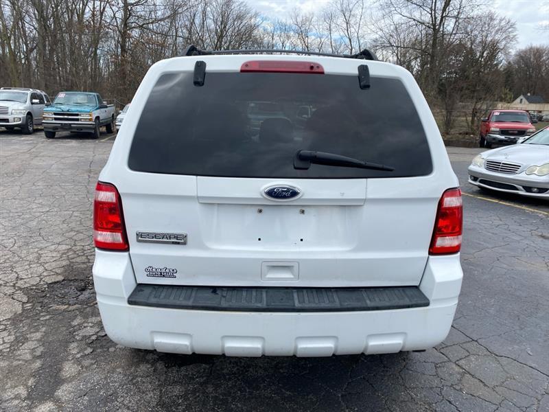 Ford Escape XLT 4WD 2010
