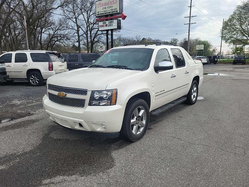 Chevrolet Avalanche LTZ 2WD 2012
