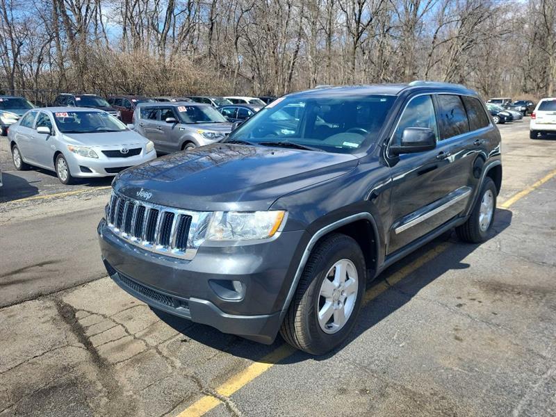 Jeep Grand Cherokee Laredo 4WD 2011