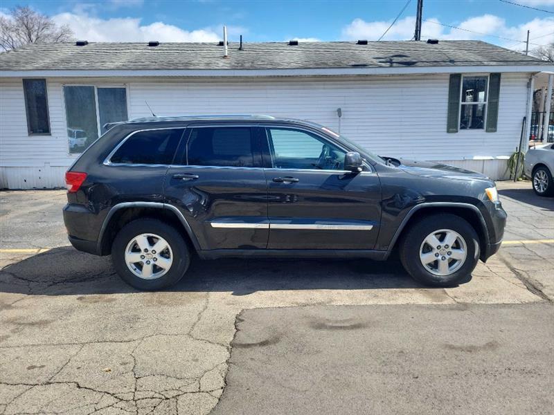 Jeep Grand Cherokee Laredo 4WD 2011