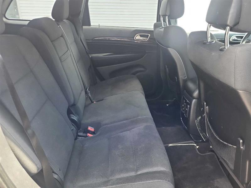 Jeep Grand Cherokee Laredo 4WD 2011