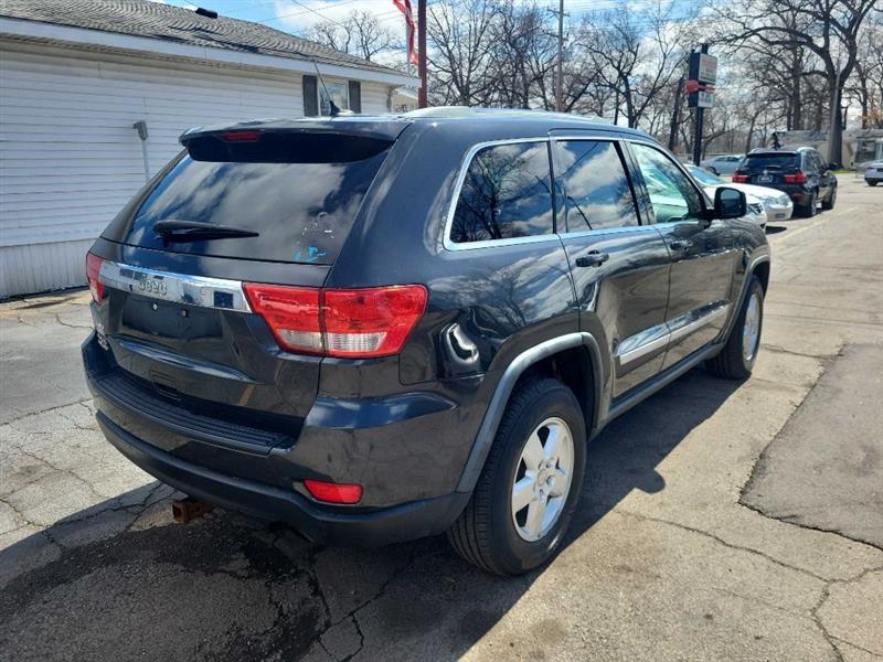 Jeep Grand Cherokee Laredo 4WD 2011