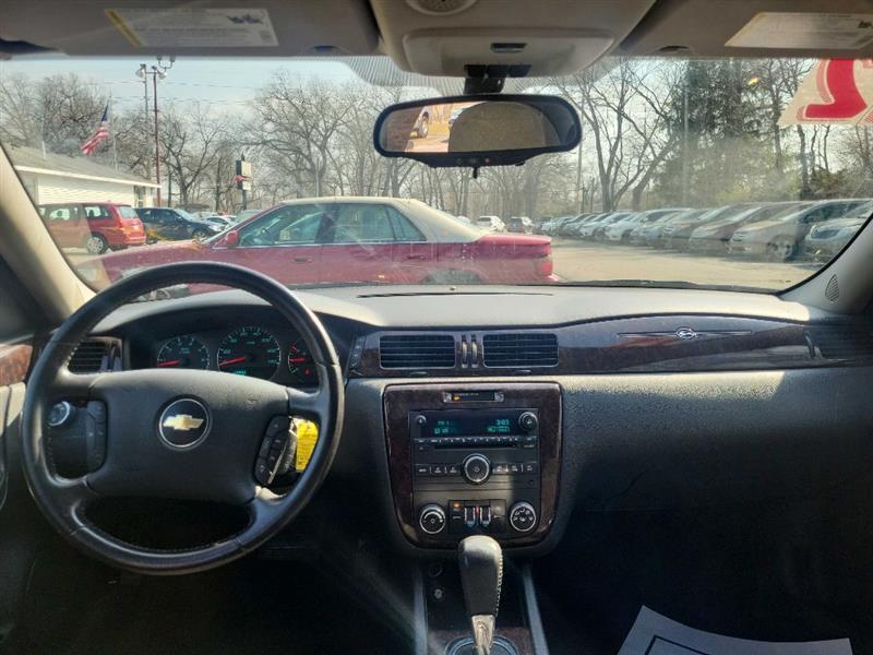 Chevrolet Impala LT (Fleet) 2012