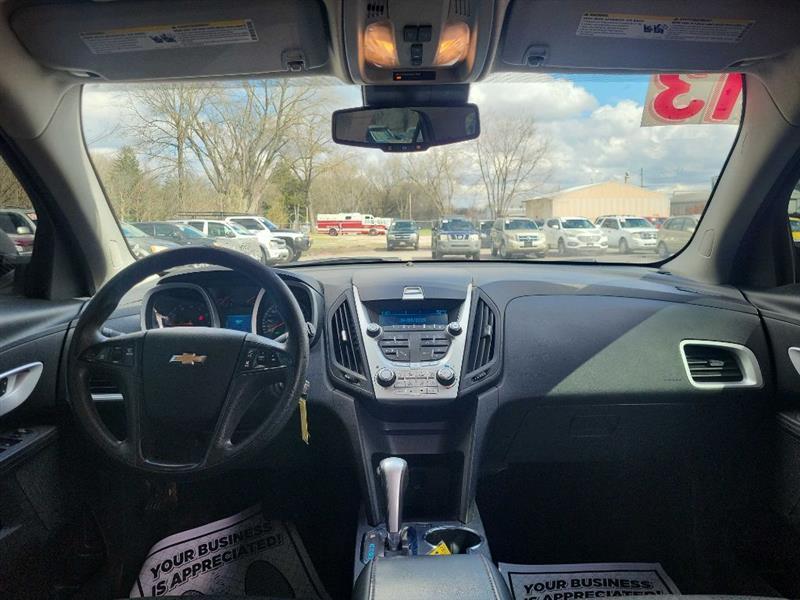 Chevrolet Equinox LS 2WD 2013