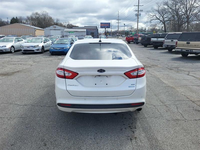 Ford Fusion SE 2014