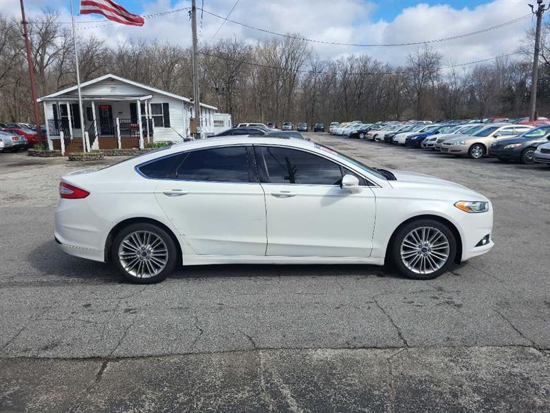 Ford Fusion SE 2014