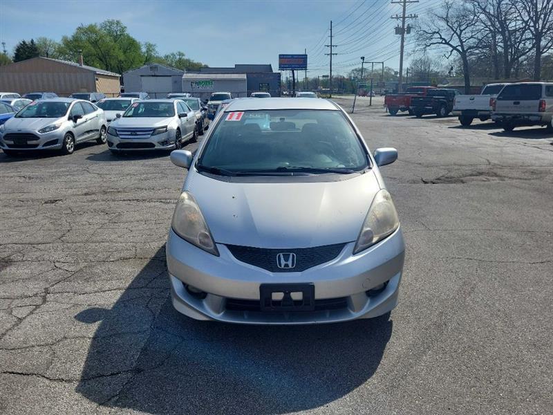 Honda Fit Sport 5-Speed AT 2011