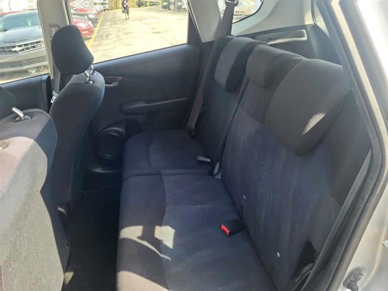 Honda Fit Sport 5-Speed AT 2011