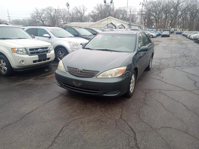 Toyota Camry LE V6 2002