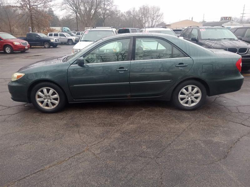 Toyota Camry LE V6 2002