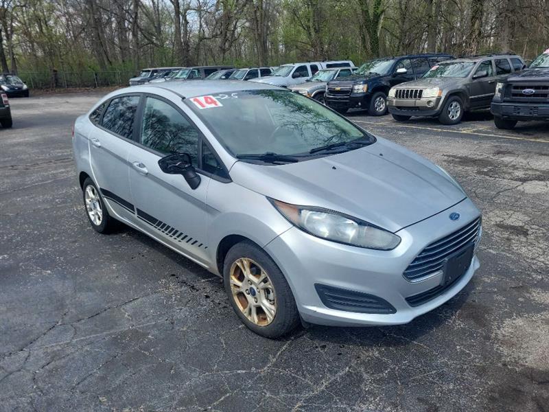 Ford Fiesta SE Sedan 2014