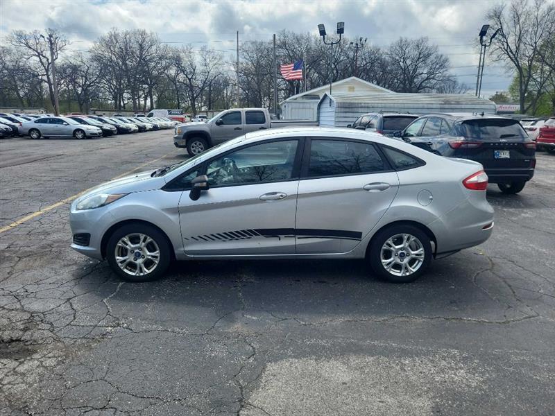 Ford Fiesta SE Sedan 2014
