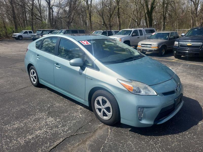 Toyota Prius Prius V 2012