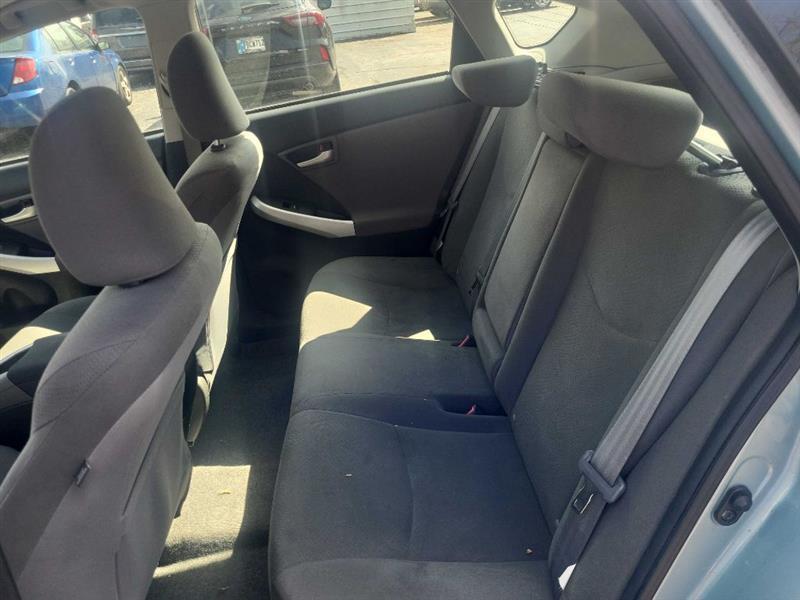 Toyota Prius Prius V 2012