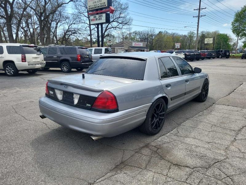 Ford Crown Victoria Police Interceptor 2010