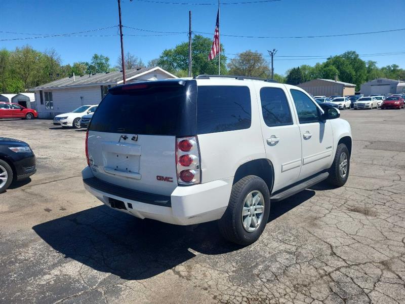 GMC Yukon SLE1 4WD 2011