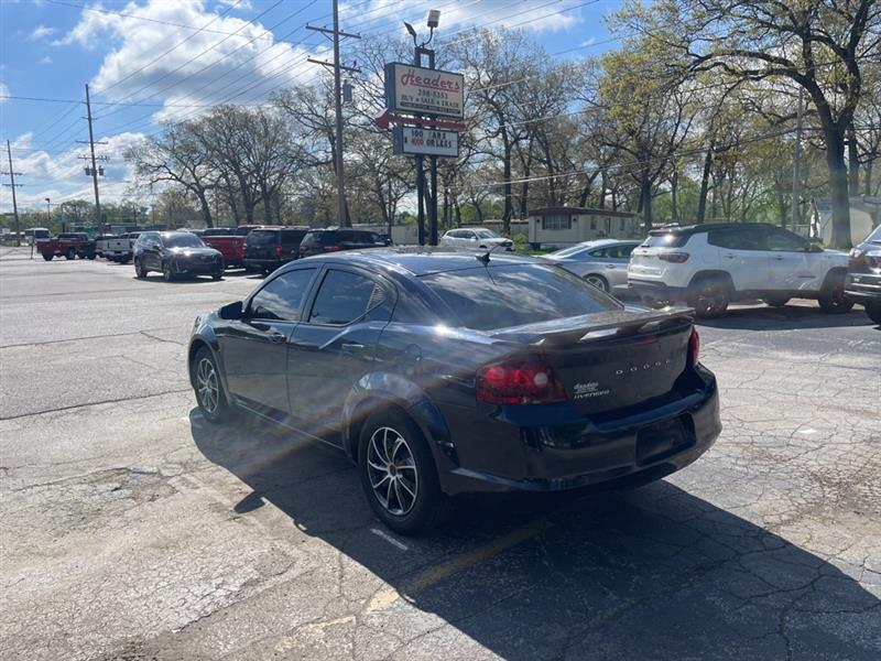 Dodge Avenger Base 2012