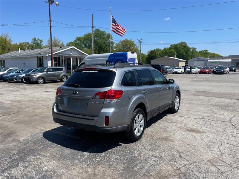 Subaru Outback 2.5i Premium 2010