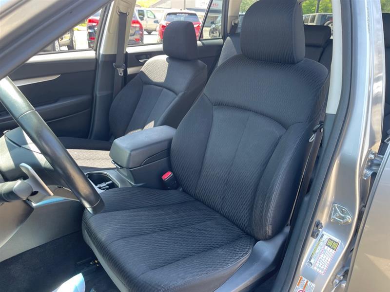 Subaru Outback 2.5i Premium 2010