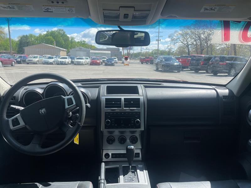 Dodge Nitro  2007